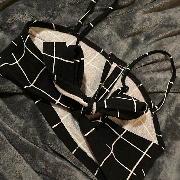 Shein set - Picture 2 of 4